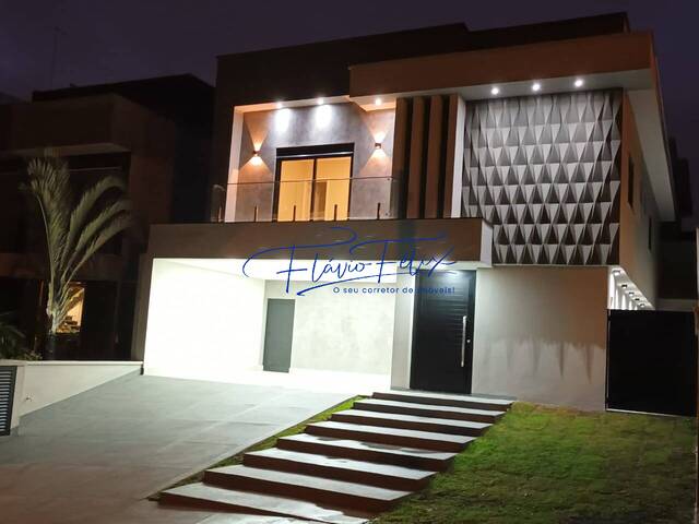 #841 - Casa em condomínio para Venda em Arujá - SP