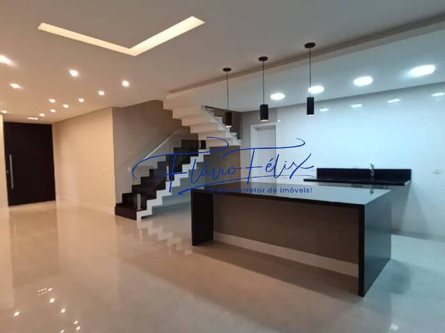 Casa em condomínio para Venda em Residencial Real Park - 30