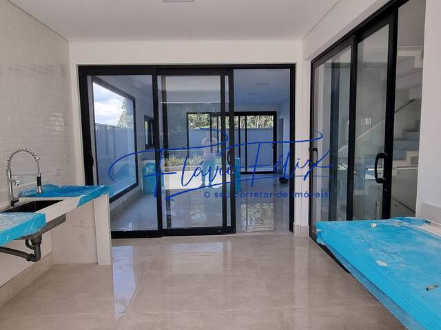 Casa em condomínio para Venda em Residencial Real Park - 23