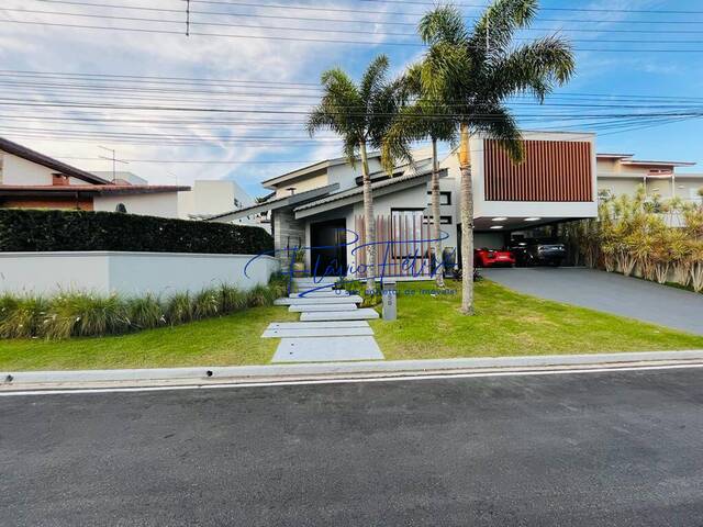 #878 - Casa em condomínio para Venda em Arujá - SP