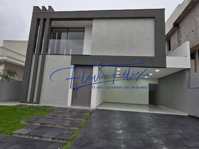 #887 - Casa em condomínio para Venda em Arujá - SP