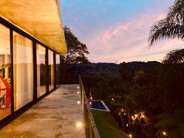 #961 - Casa para Venda em Santa Isabel - SP