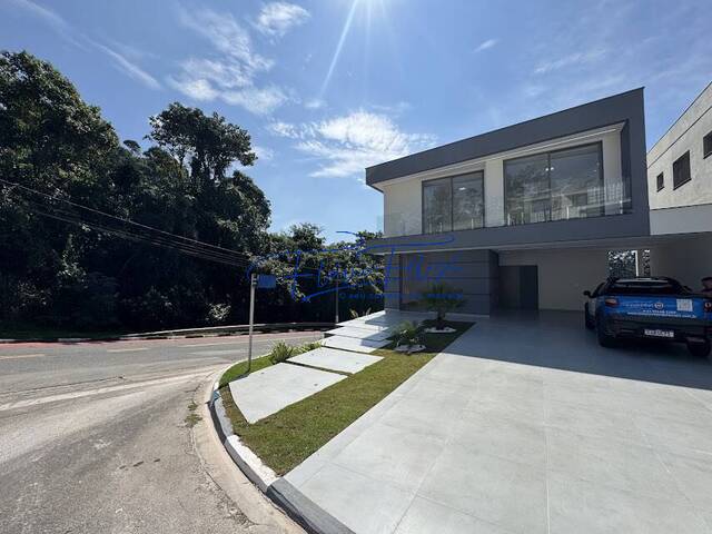 #989 - Casa em condomínio para Venda em Arujá - SP - 1