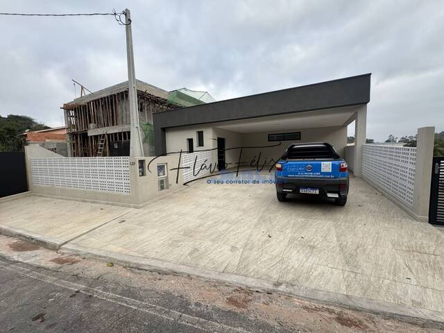 #1007 - Casa em condomínio para Venda em Arujá - SP - 1
