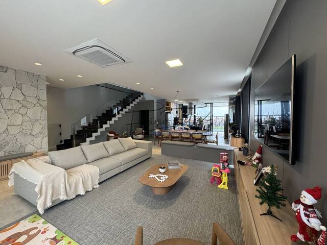 #1057 - Casa em condomínio para Venda em Arujá - SP - 3