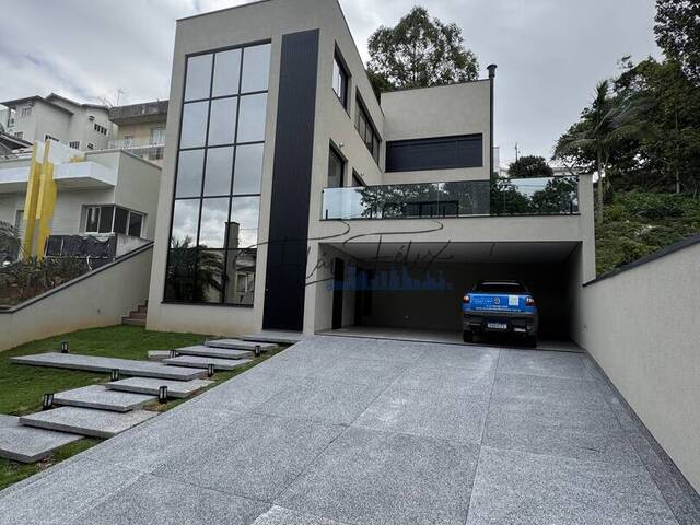 #1060 - Casa em condomínio para Venda em Arujá - SP - 1